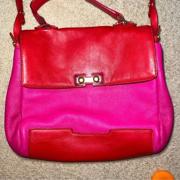 Marc Jacobs Vibrant Red and Pink Shoulder Bag - Picture 2 of 15